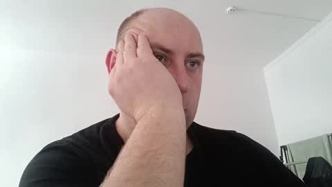 Mark online show from February 15, 2:14 pm