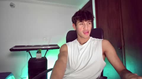 isaac online show from January 5, 4:04 am