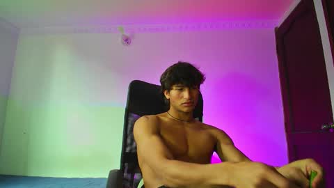isaac online show from September 20, 4:51 pm