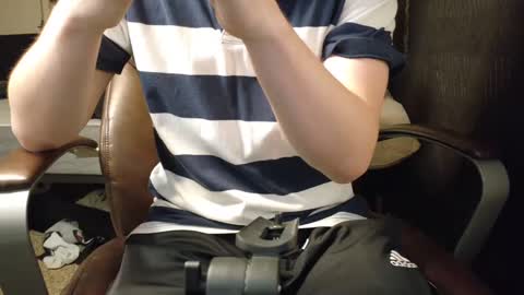 isaac online show from December 29, 5:33 pm