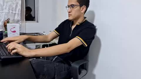 Isaac online show from November 13, 5:56 am