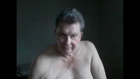 island625103 online show from February 25, 9:02 pm