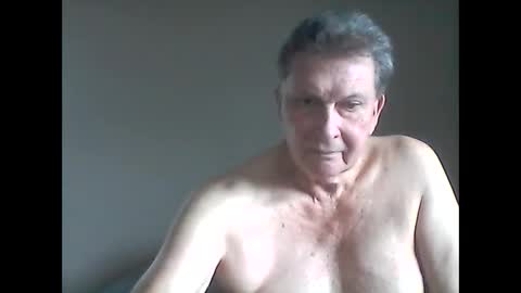 island625103 online show from March 6, 9:20 pm