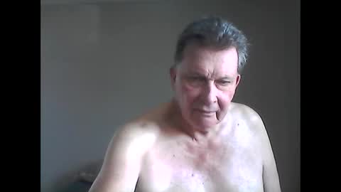 island625103 online show from February 23, 7:58 pm