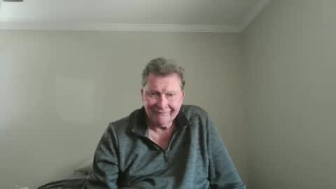 island625103 online show from February 16, 7:34 pm