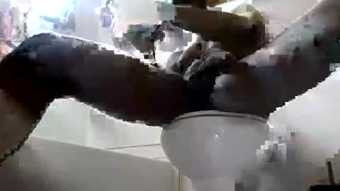 islandbey242 online show from June 1, 1:44 pm
