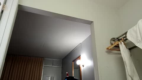 islandtwinkjustinsideyou online show from October 19, 7:22 am