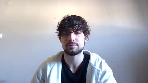 islaysince97 online show from April 1, 1:02 pm