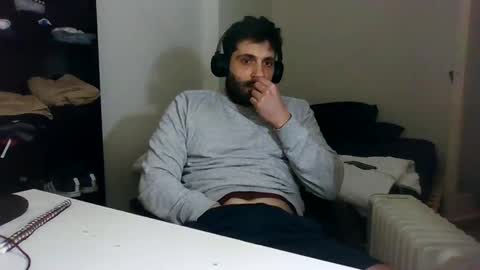 Snapshot of italianboybcn chatting on January 16, 2:19 pm italianboybcn online show from January 16, 2:19 pm