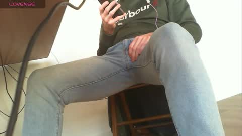 Alex online show from March 31, 8:27 am