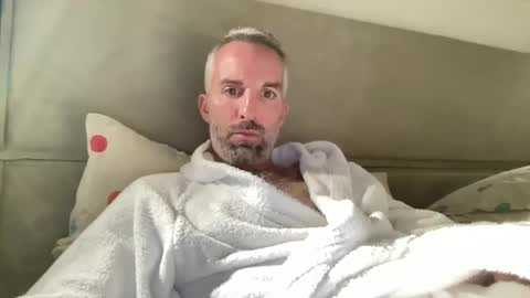 Snapshot of italiantoyboy84 chatting on February 1, 5:26 pm italiantoyboy84 online show from February 1, 5:26 pm