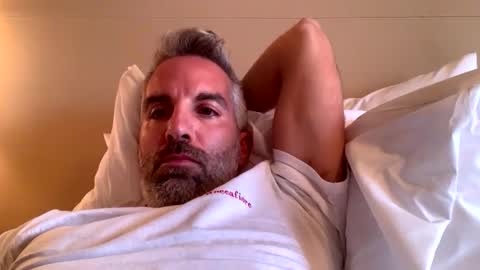 Snapshot of italiantoyboy84 chatting on October 5, 8:07 am italiantoyboy84 online show from October 5, 8:07 am