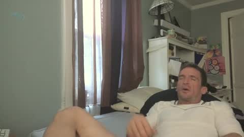 itchey506193 online show from February 12, 5:26 pm