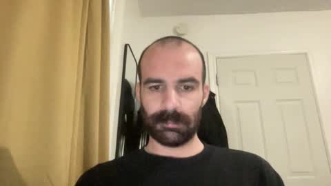 Snapshot of its_me_adam_9 chatting on October 31, 6:44 pm its_me_adam_9 online show from October 31, 6:44 pm