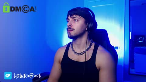 Itslukiepooh online show from November 16, 11:51 pm