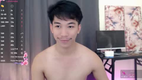 itsme_cxhennn online show from November 25, 8:49 am