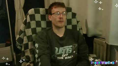    online show from April 8, 9:45 pm