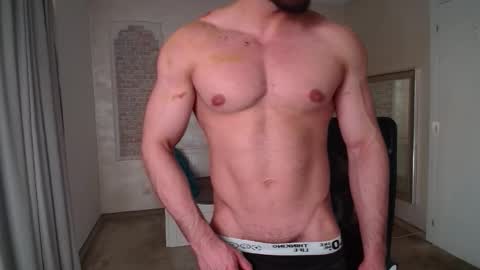 IvanHydee online show from March 13, 6:10 am