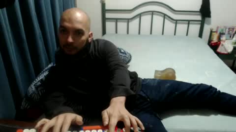 iwanturarse online show from July 7, 5:51 am