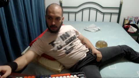 iwanturarse online show from June 23, 5:34 am