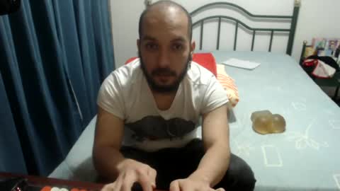 iwanturarse online show from June 26, 6:49 am