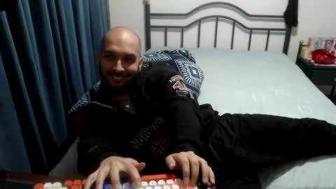 iwanturarse online show from July 10, 7:12 am