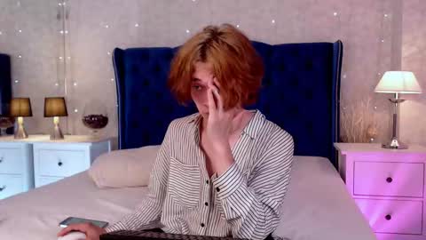 Snapshot of iwillfall_ chatting on September 16, 10:54 pm Maxim online show from September 16, 10:54 pm