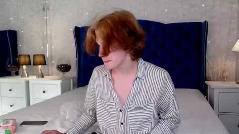 Snapshot of iwillfall_ chatting on September 15, 10:44 pm Maxim online show from September 15, 10:44 pm