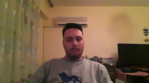 Snapshot of izakgotthatcums chatting on December 24, 3:49 am izakgotthatcums online show from December 24, 3:49 am