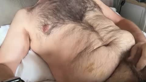 izzysboytoy1 online show from June 8, 8:59 am