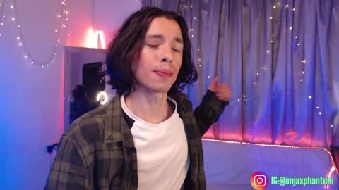 Hey im Jaxxxon check my info     online show from October 21, 12:41 pm