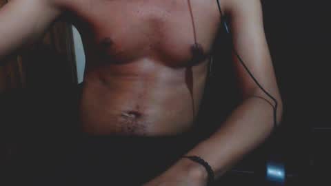 J online show from December 8, 10:14 pm