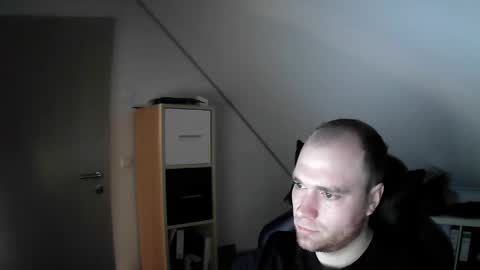 here4y online show from February 9, 7:46 am