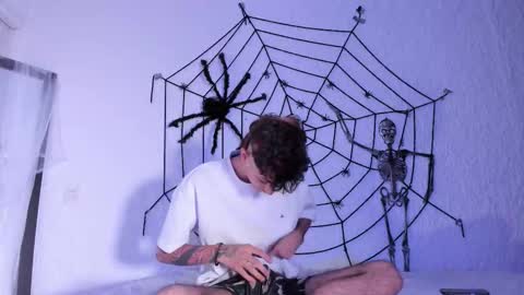 j_martony online show from October 23, 12:30 pm