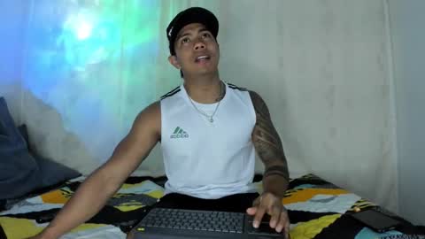 i am juan musiry independent model  online show from December 6, 5:09 am