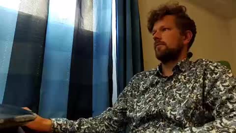 ja36nnn online show from June 17, 9:33 am