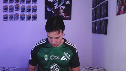 J online show from January 15, 9:39 pm