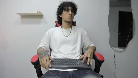 Jackes Taylor online show from November 4, 4:13 am