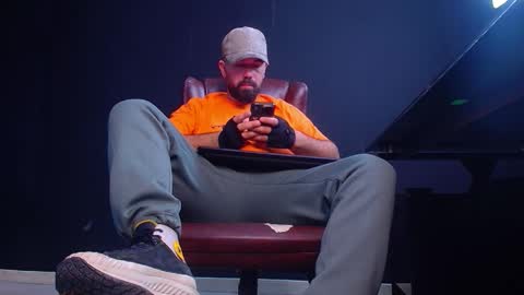 JackEthan online show from October 16, 5:04 am