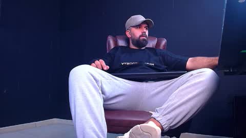 JackEthan online show from September 11, 5:17 am