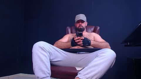 JackEthan online show from October 4, 6:07 am