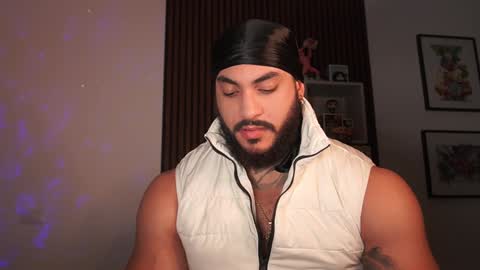 JC online show from December 12, 11:58 pm