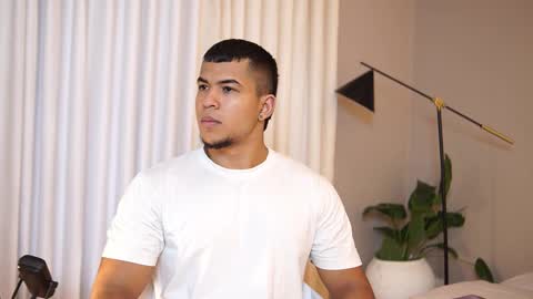 Jackson Bell online show from October 14, 12:56 pm