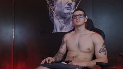 Jackson Olsen online show from October 25, 9:38 pm