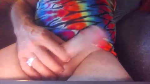 yoniluvr online show from October 1, 12:47 am