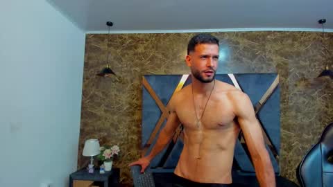 Jaco online show from February 5, 11:45 pm