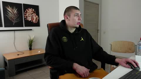 JACOB DEVON online show from March 15, 8:00 am