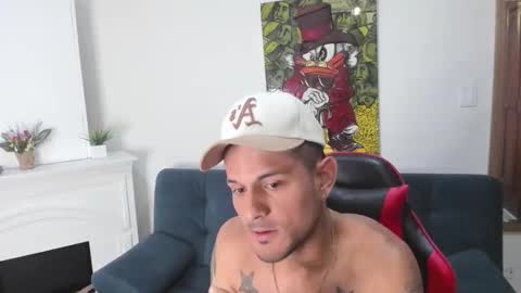 jacob_stonne online show from June 2, 11:11 am