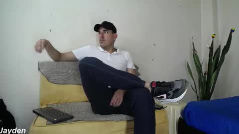 Jacob And Jayden online show from November 3, 6:43 pm