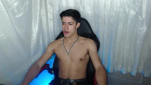 Jacobbakerr online show from December 22, 3:47 am